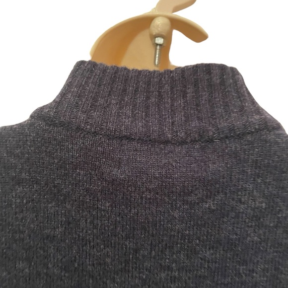 Woolrich Women’s Navy Blue Full Zip 100% Wool Vest Embroidered Bear Fish Medium - Picture 7 of 8